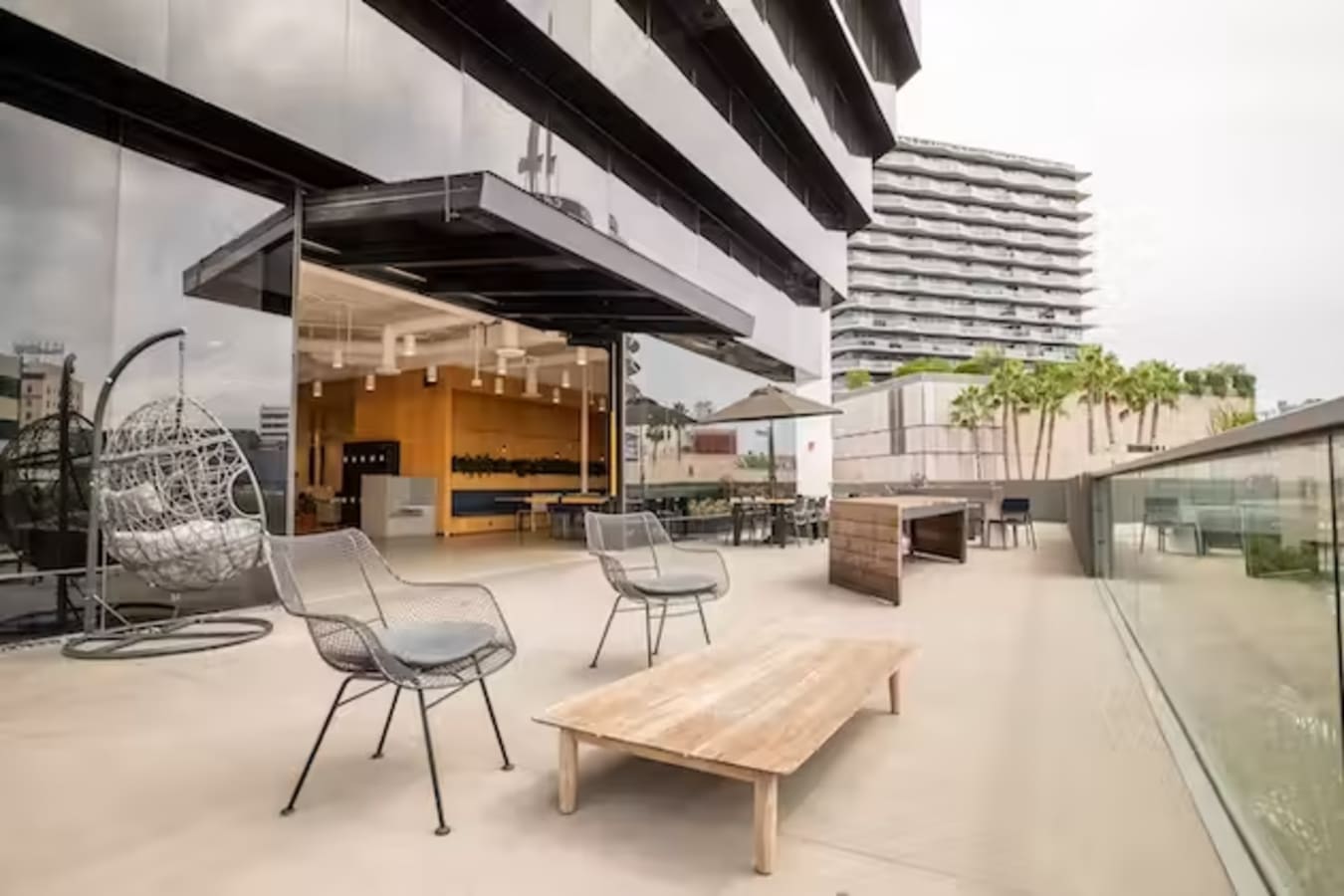 Image 3 of 1800 Vine Street, Los Angeles
