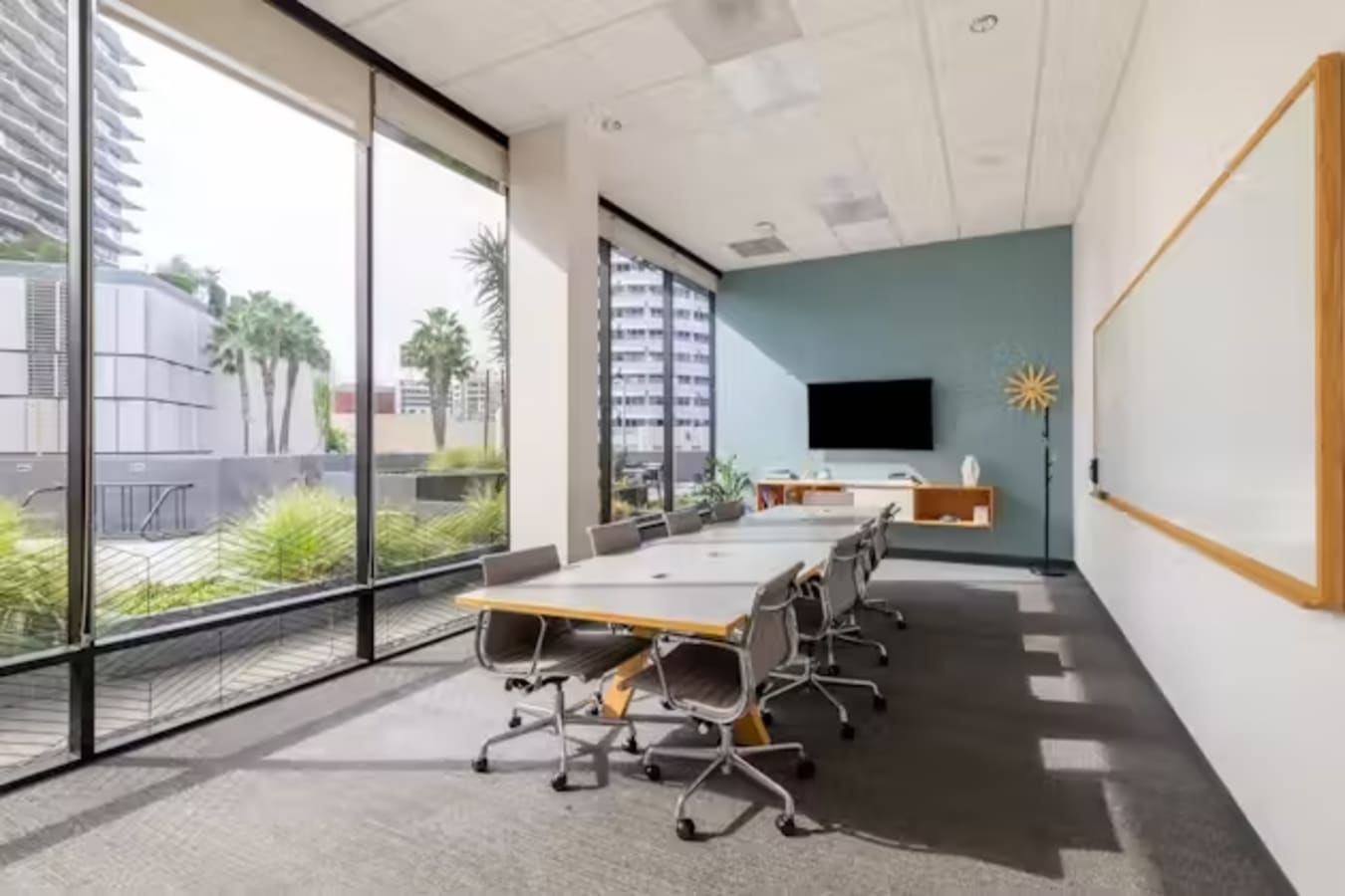 Image 4 of 1800 Vine Street, Los Angeles