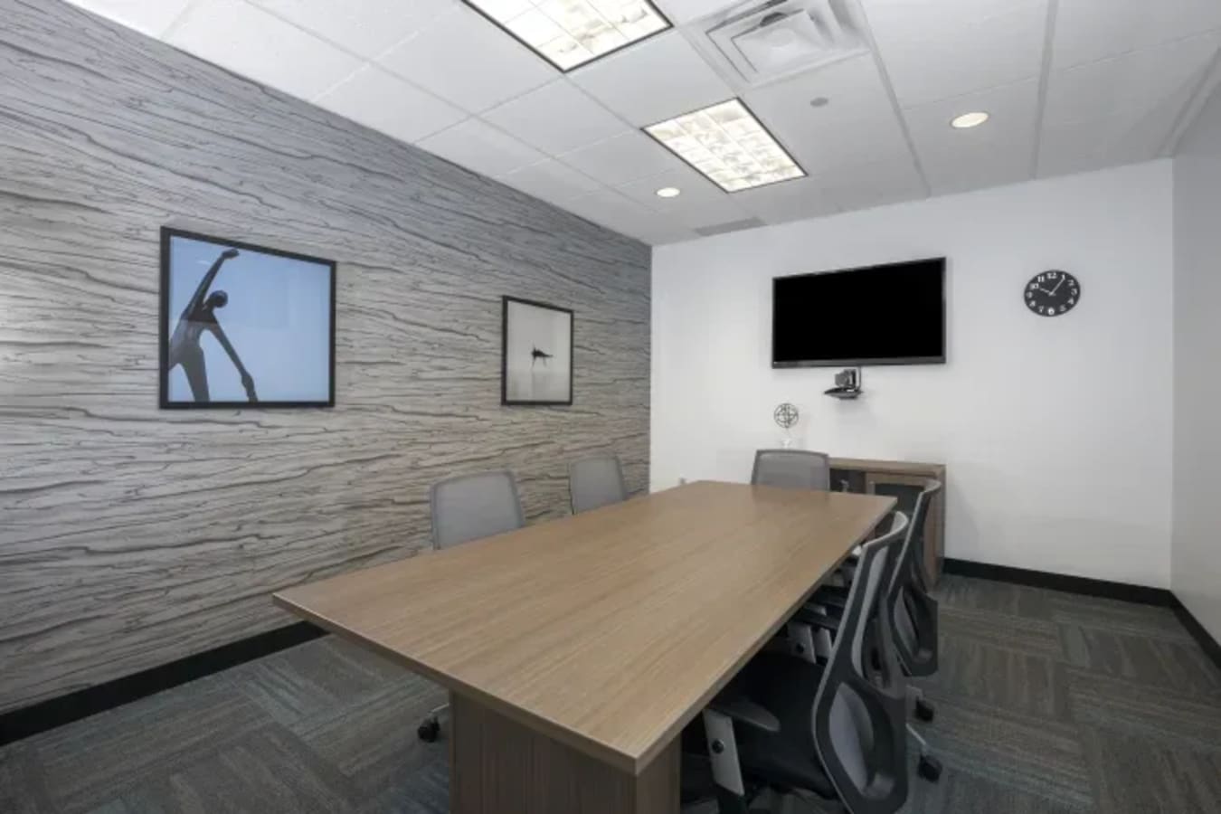Image 3 of 6100 Oak Tree Boulevard, Independence