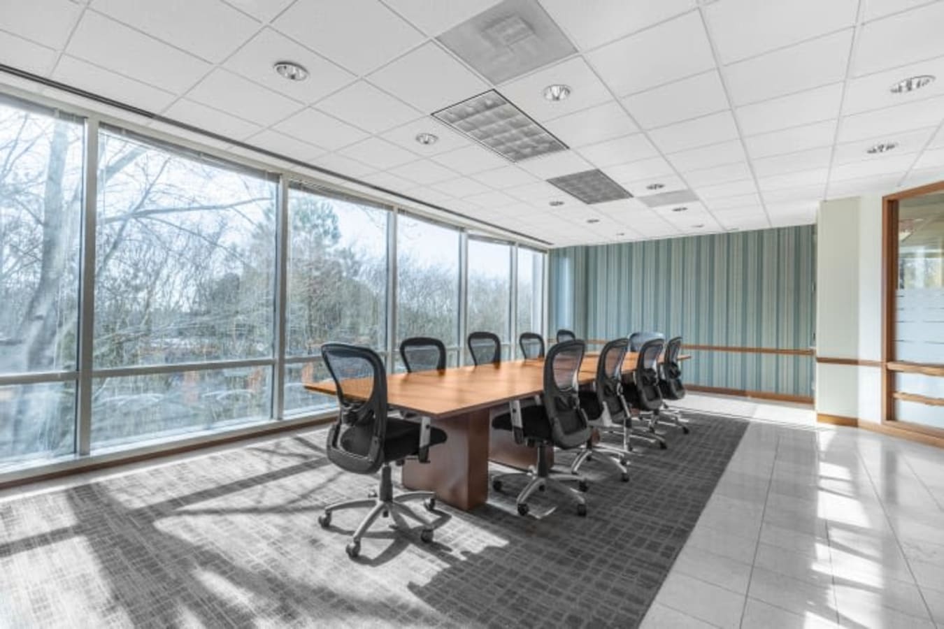 Image 1 of 5555 Glenridge Connector, Atlanta