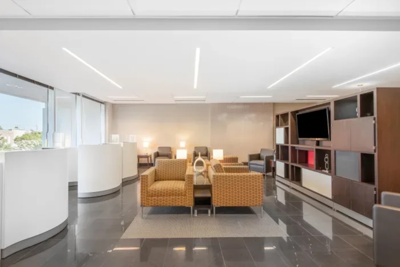 Image 4 of 10130 Perimeter Parkway, Charlotte