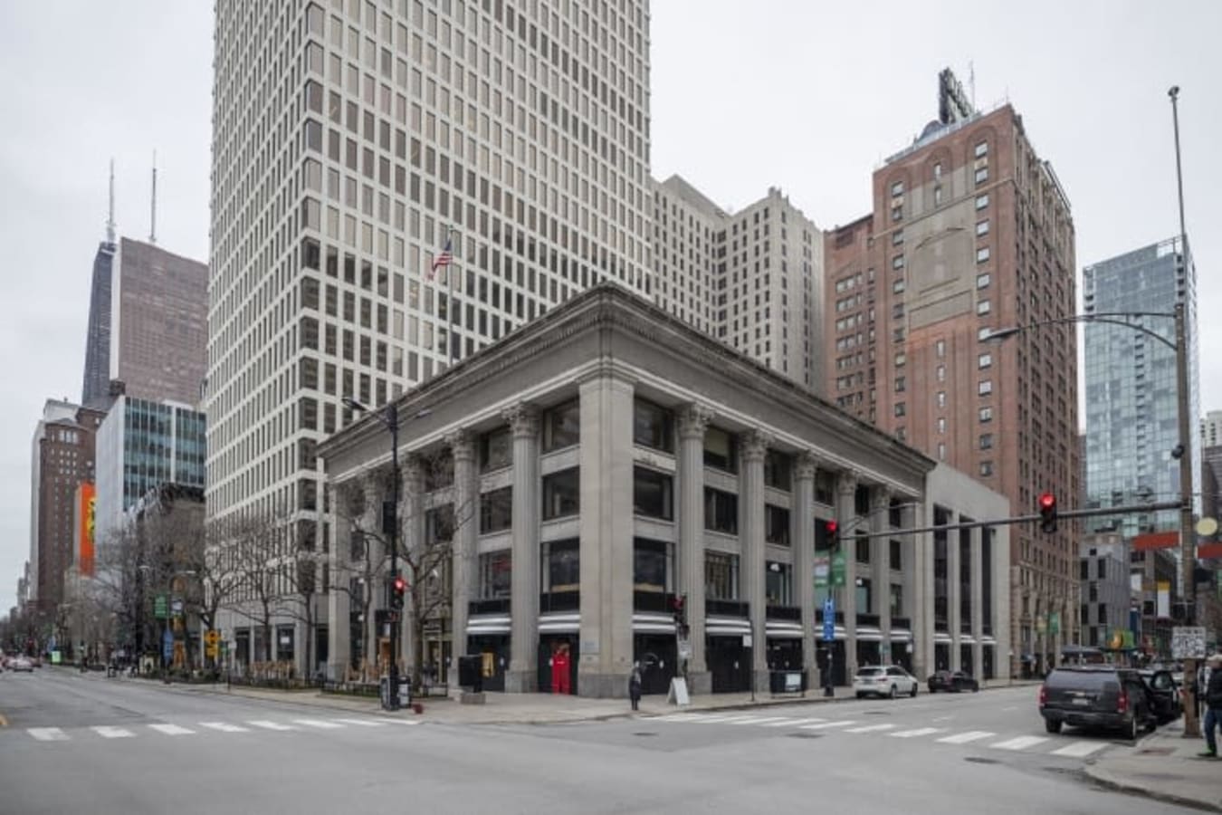 Image 2 of 605 N. Michigan Avenue, Chicago