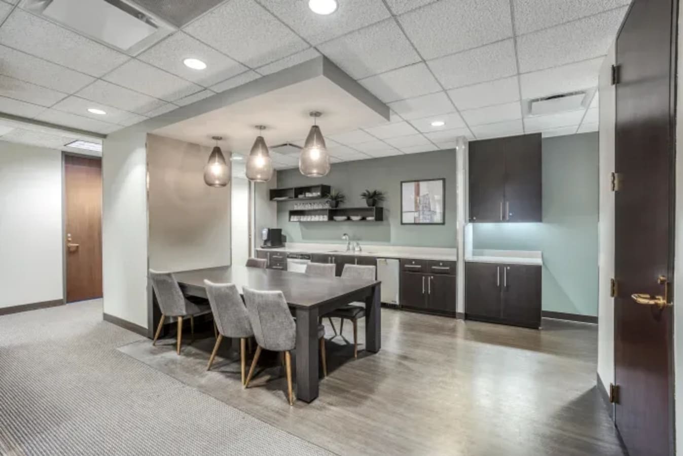 Image 5 of 1415 22nd Street, Oak Brook