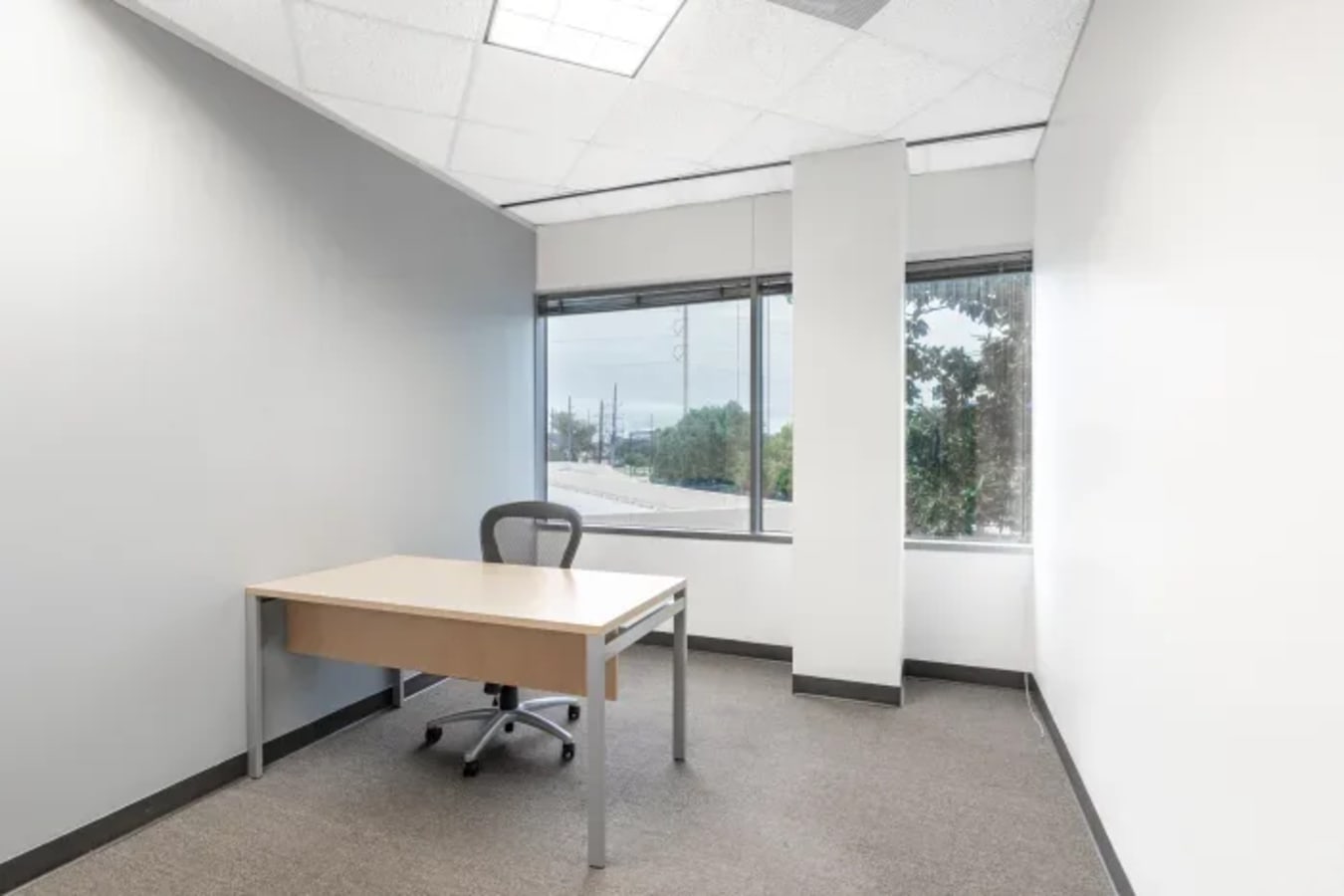 Image 5 of 1400 Broadfield Boulevard, Houston