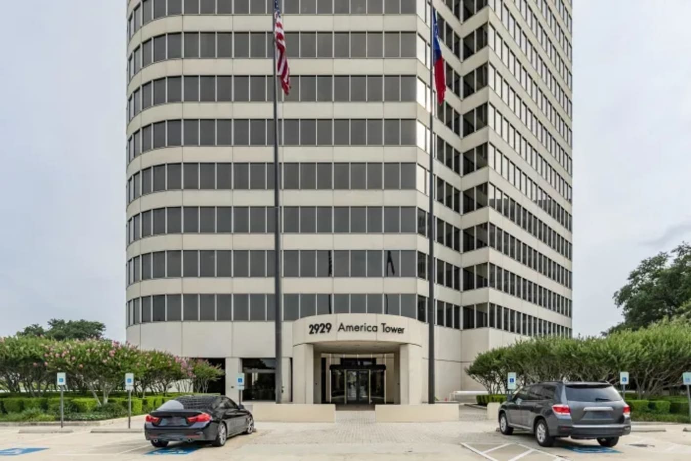 Image 7 of 2929 Allen Parkway, Houston