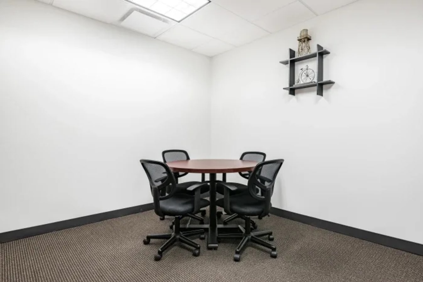 Image 8 of 41000 Woodward Avenue, Bloomfield Township