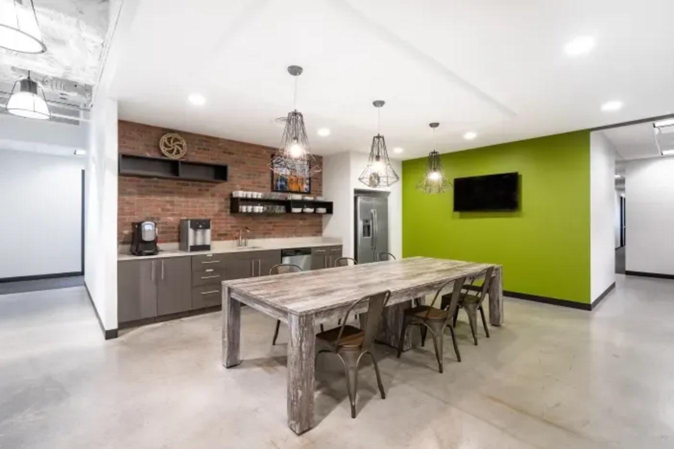 Image 4 of 3800 North Lamar Boulevard, Austin