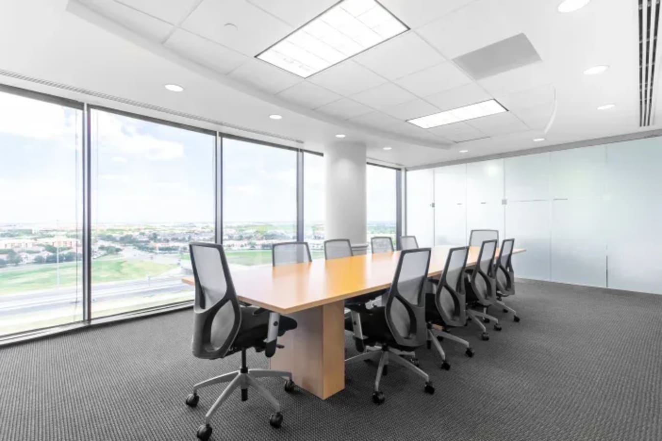 Image 4 of 5605 North MacArthur Boulevard, Irving