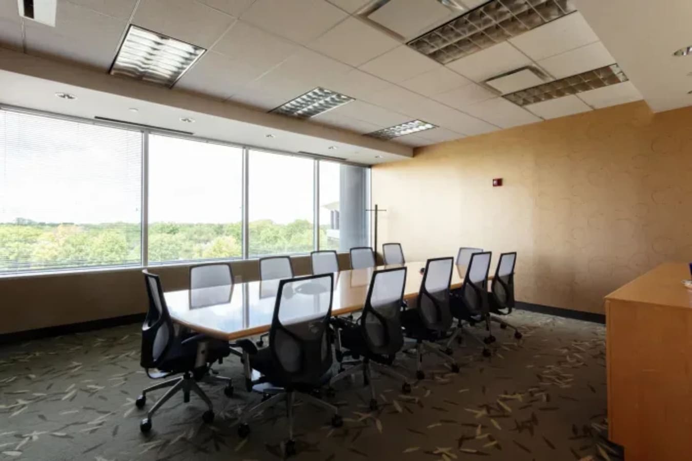 Image 6 of Oak Brook Pointe, Oak Brook