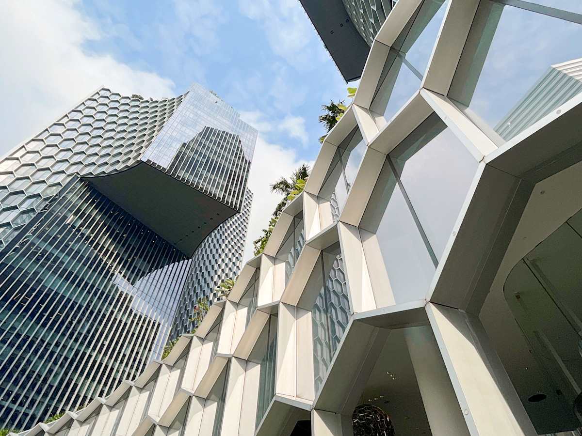 Modern coworking space in Fraser Street, Singapore, featuring striking architectural design.