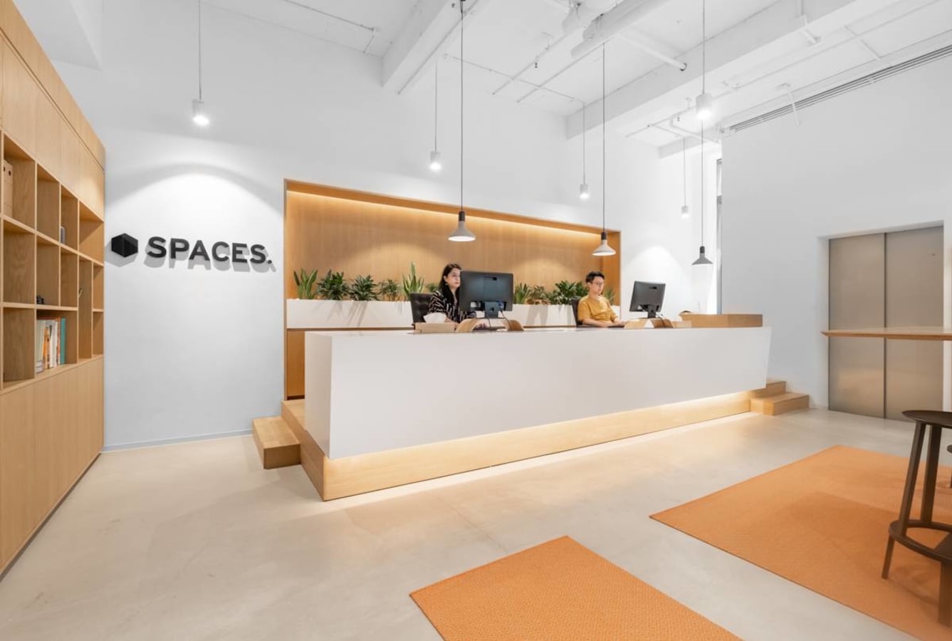 Bright, modern coworking space with sleek design on Wong Chuk Hang Road. Ideal for creativity.