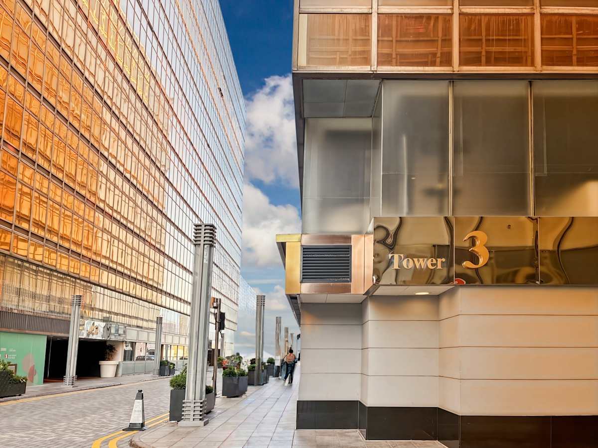 Modern coworking space on Canton Road with sleek exterior and prime location.
