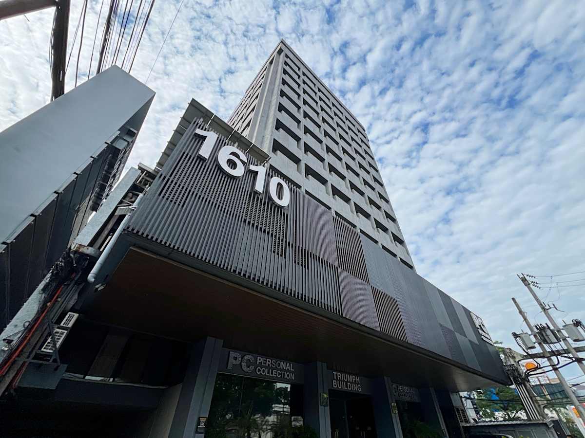 Modern flexible office space on Quezon Avenue, offering convenience and accessibility.