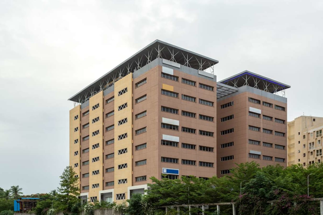 Modern coworking space on Harrington Road, offering flexible layouts and abundant natural light.