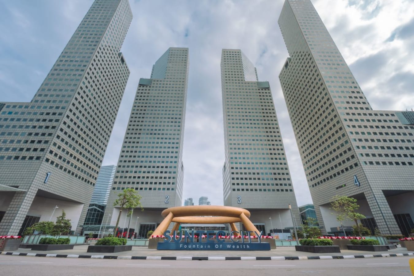 Image 15 of 9 Temasek Boulevard, Singapore