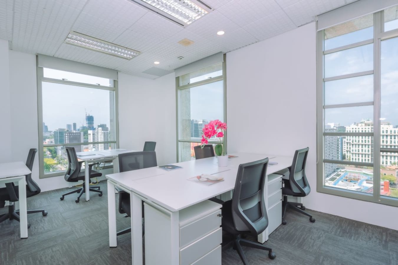 Image 10 of 230 Victoria Street, Bugis Junction Towers