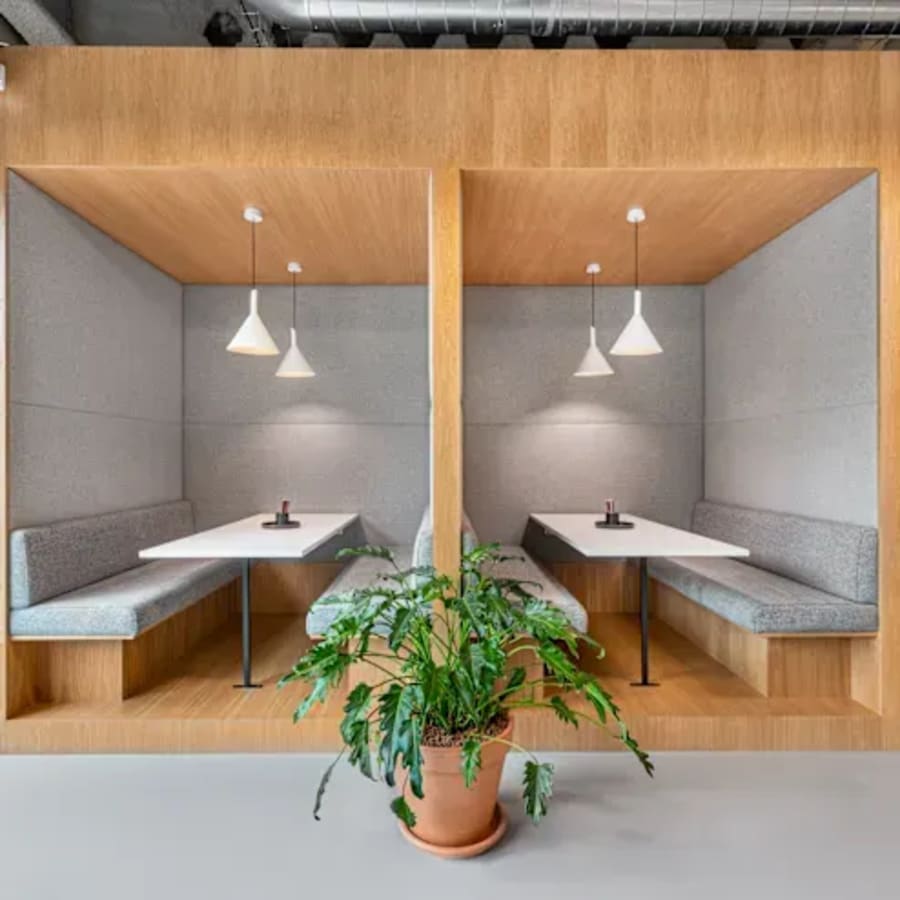 Modern coworking booths in Taguig offer sleek design and a collaborative atmosphere.