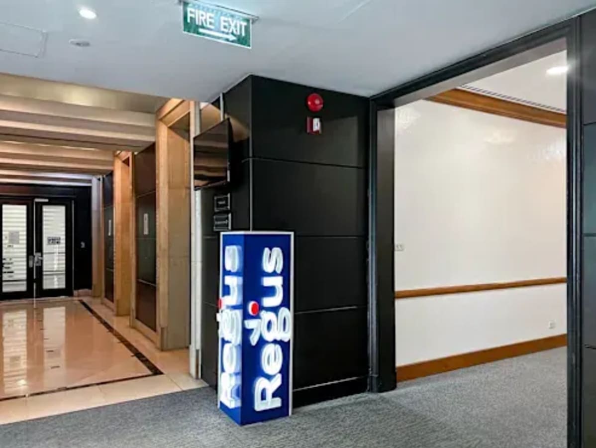 Modern coworking space in Makati offers flexible office solutions with sleek, professional design.