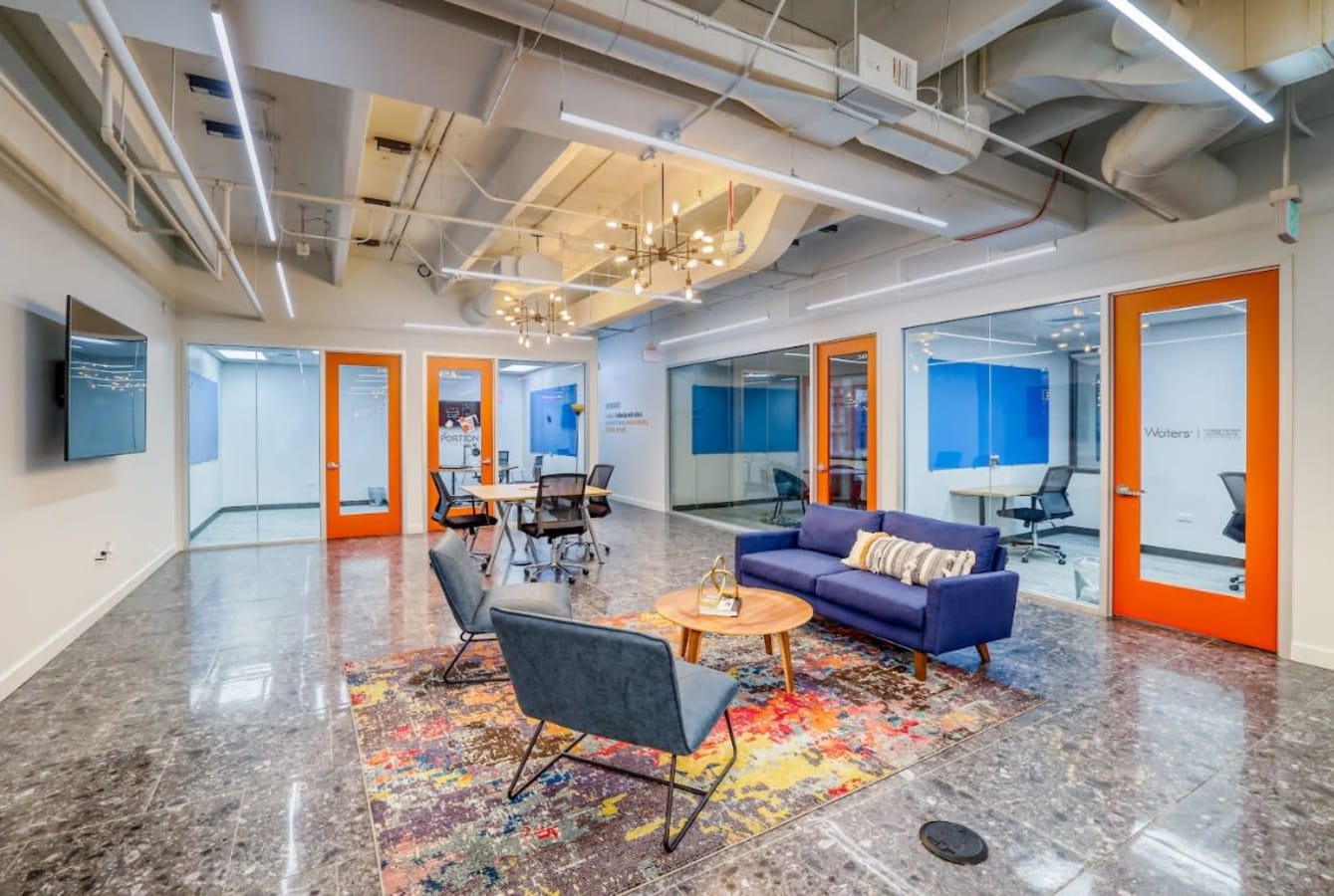 Image 2 of 1801 Broadway, Denver, CO 80202, USA
