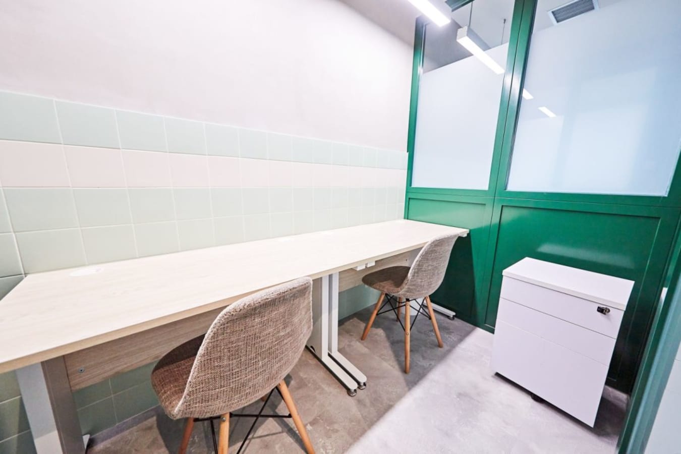 Bright, private workspace with modern design and flexible seating in New Territories.