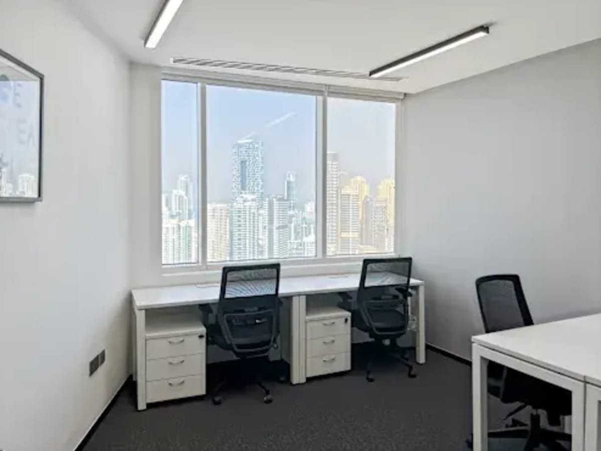 Bright coworking space with city views in DMCC Free Zone. Ideal for productivity and networking.