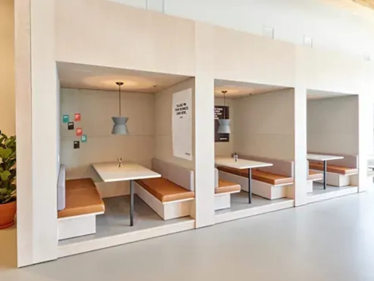 Modern coworking pods in Barsha Heights, ideal for collaboration and productivity.