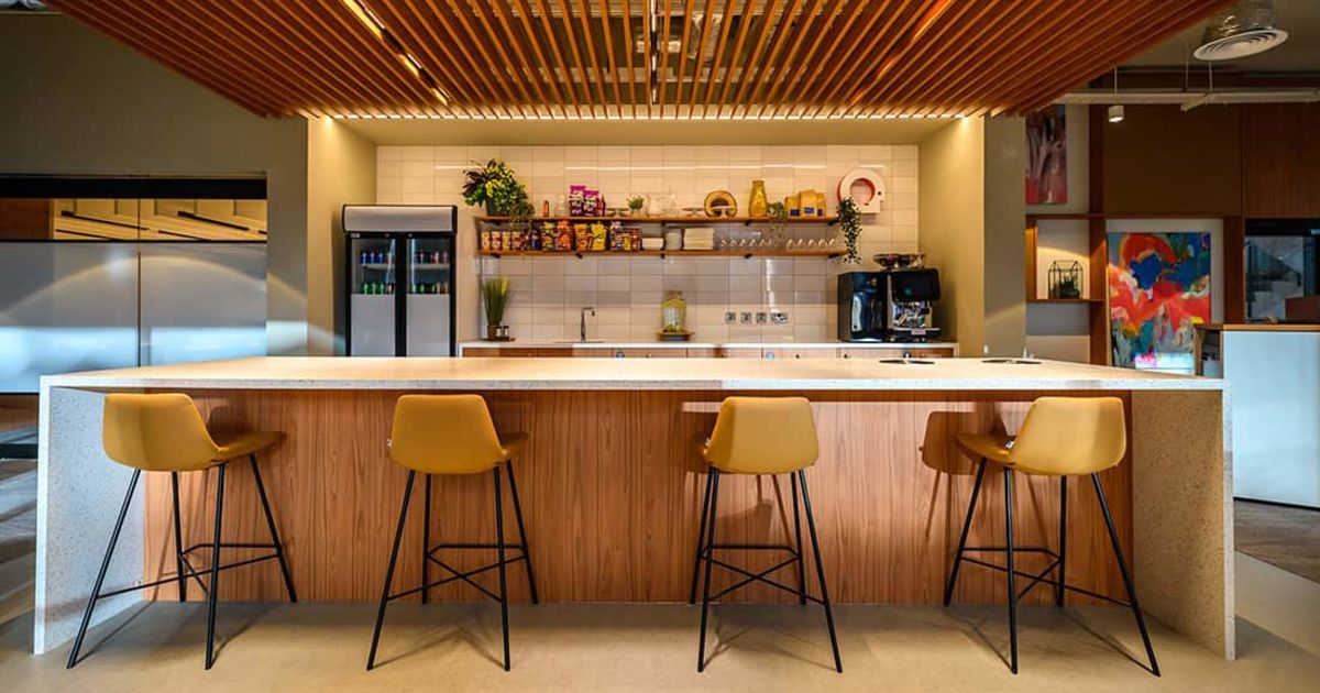 37 Offices Old Trafford OFFICE SPACE for Rent Rubberdesk