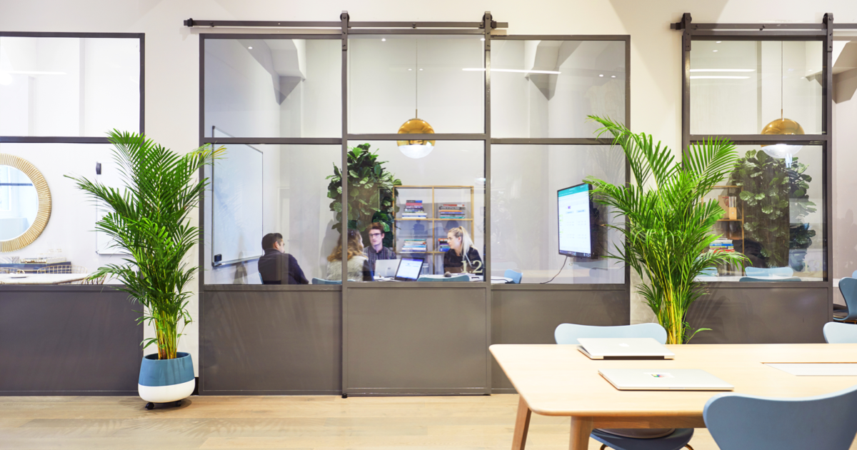 Rent Shared Office Space & Coworking Desks | Rubberdesk