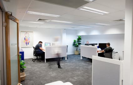 Grab a hot desk on a monthly plan