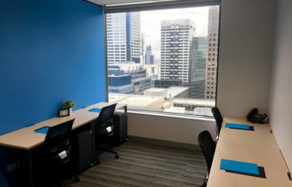 4 Person External Private Office