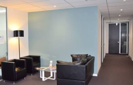 5 Person External Private Office in Rockdale