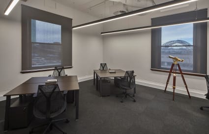 8 Person External Suite with Meeting Room