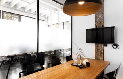 Coworking Desks - Shared Space