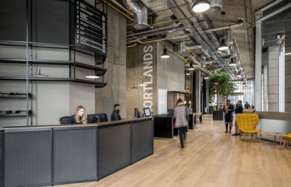 12 Person Private Office in Hammersmith | 411 Sq. Ft. 