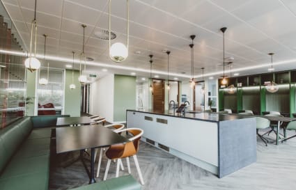 External Private Office for up to 18 people | 540 sqft