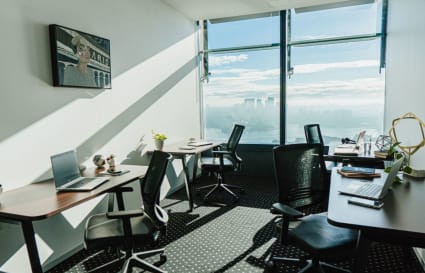 External private office for 6 persons with amazing views