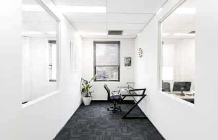 OFFICE SPACE IN PRAHRAN