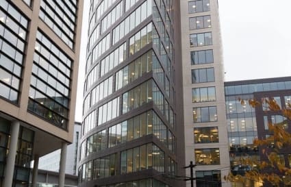 15 Person External Private Office | 600 Sq. Ft. in Manchester