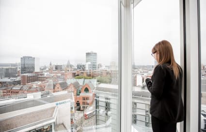 10 Person Internal Private Office in Manchester | 295 Sq. Ft.