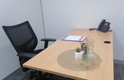 5 Person Internal Private Office in Melbourne