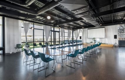 5 Person Internal Office | 19 sqm