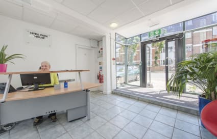 12 Person Private Office in London | 432 Sq. Ft.