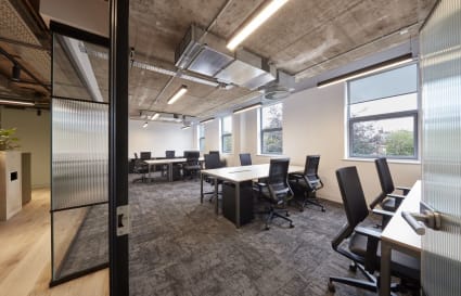 10 Person Office Available | 353 sqft