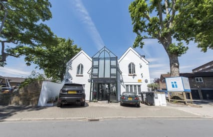 5 Person Private Office in London | 297 Sq. Ft.