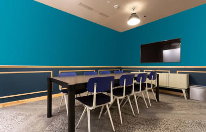 22 Person Private Office in London