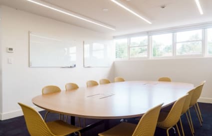 7 Person Serviced Office 