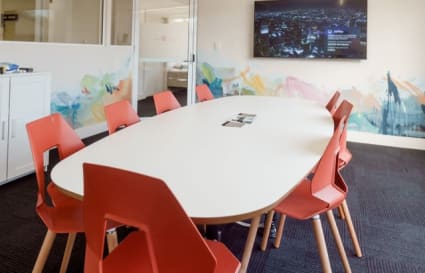 8 Person Serviced Office 