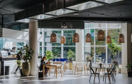 10 Person Serviced Office 