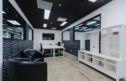 10 Person Serviced Office 