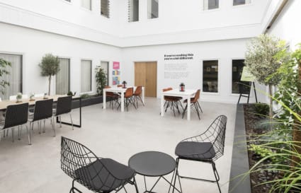 3  Person Office Space in Wimbledon | 115 Sq. Ft. 